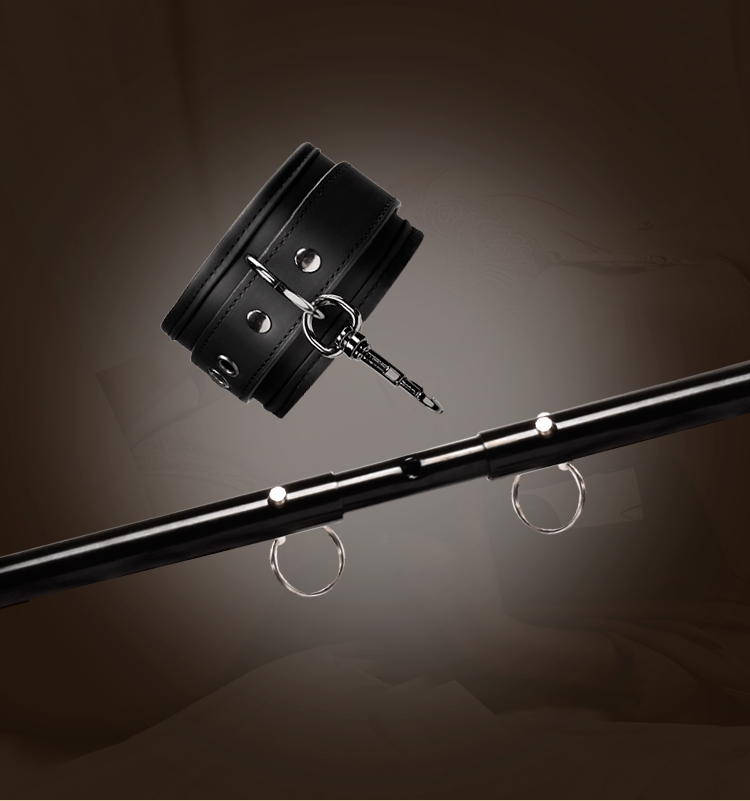 Bondage Cuff Bar
