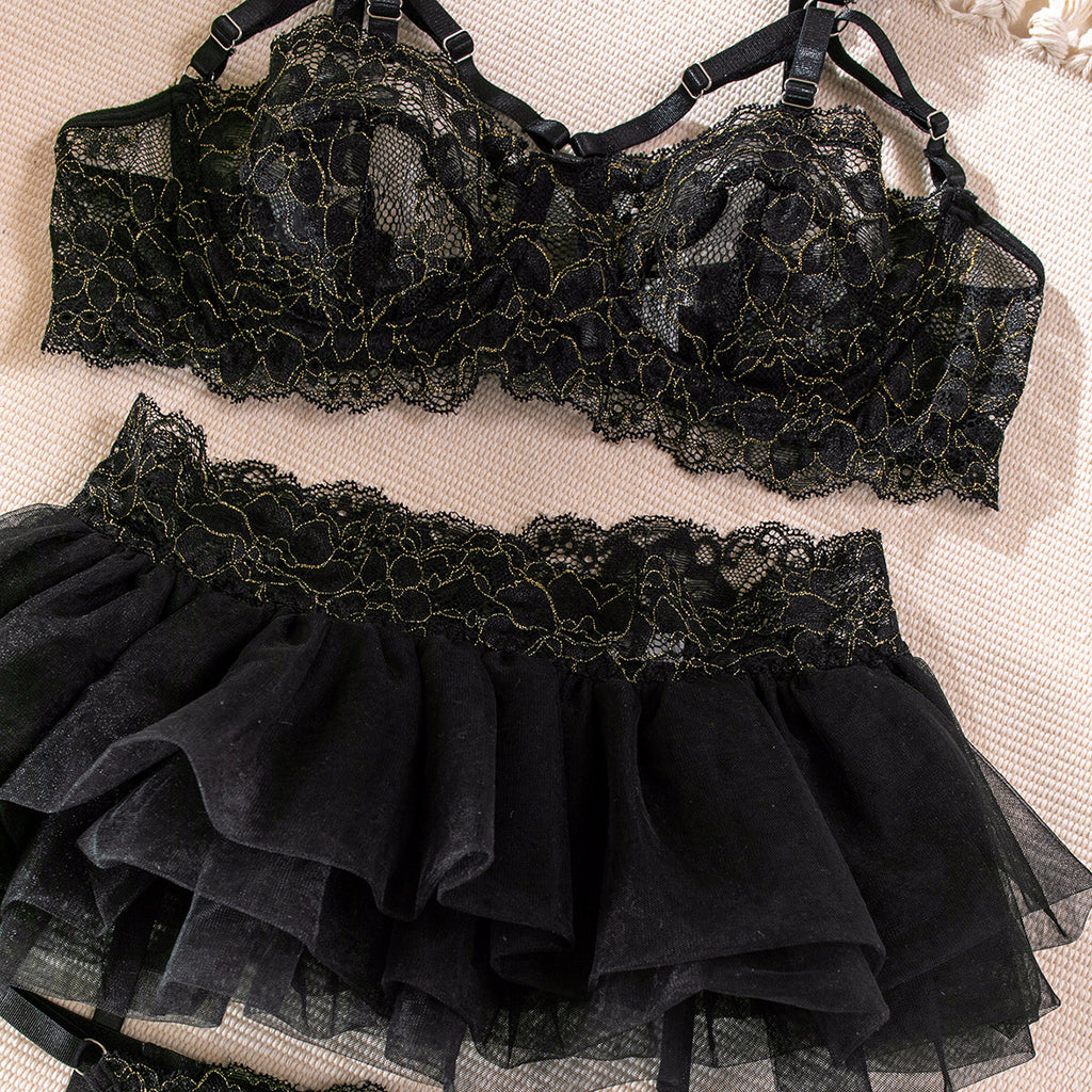 Wholesale Black Floral Lace Underwire Lingerie Set Details Show